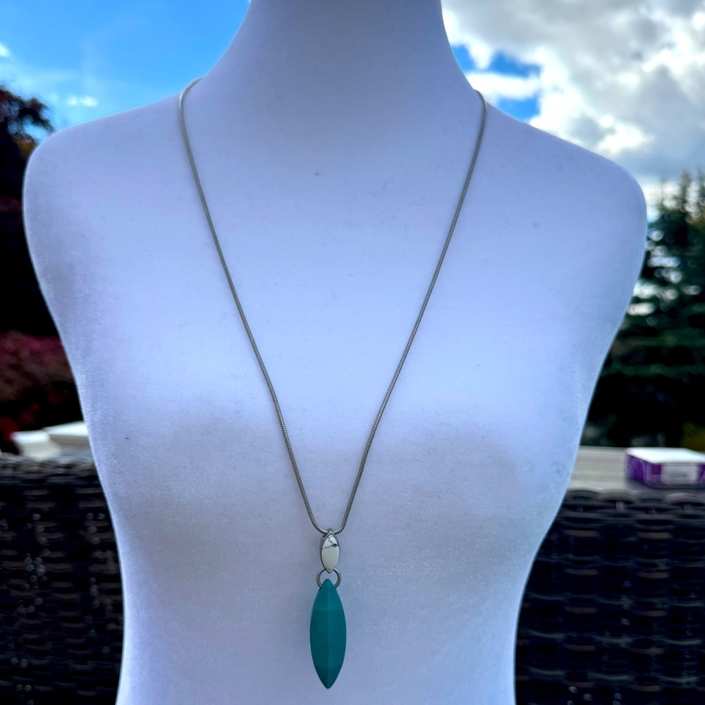 Lia Sophia Tourist Necklace